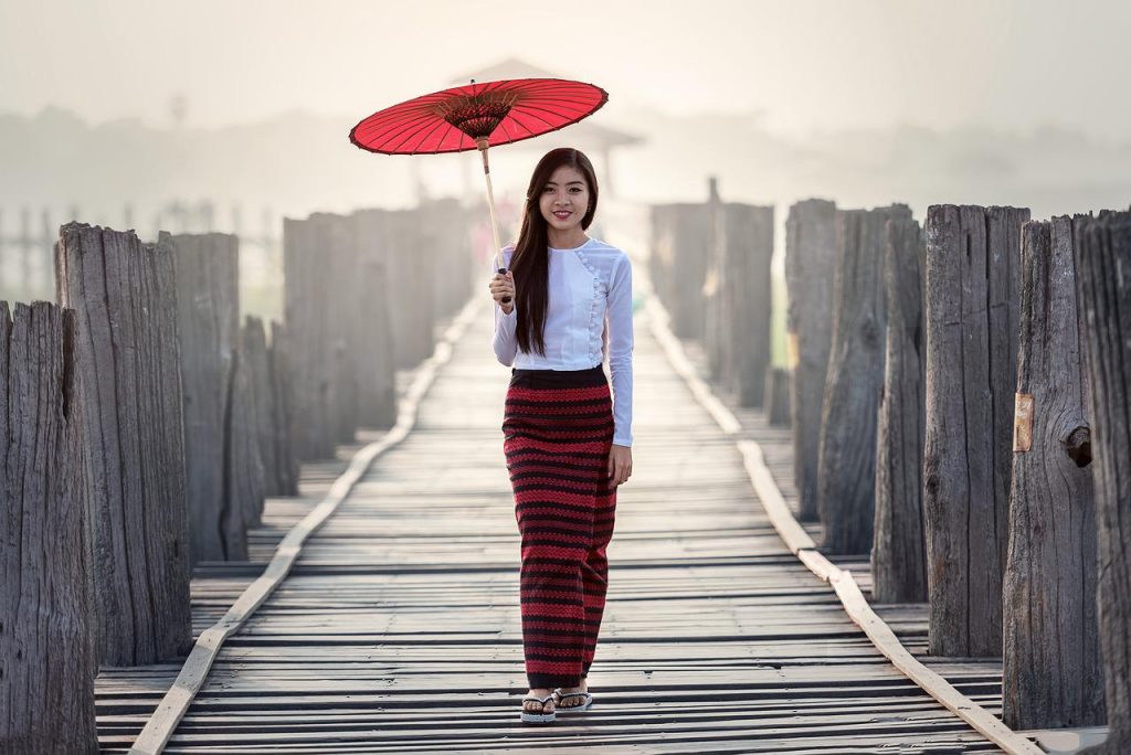 umbrella, vietnamese, tradition-1822586.jpg